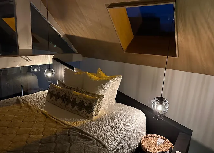 מלון אהבה O Voda Waremme